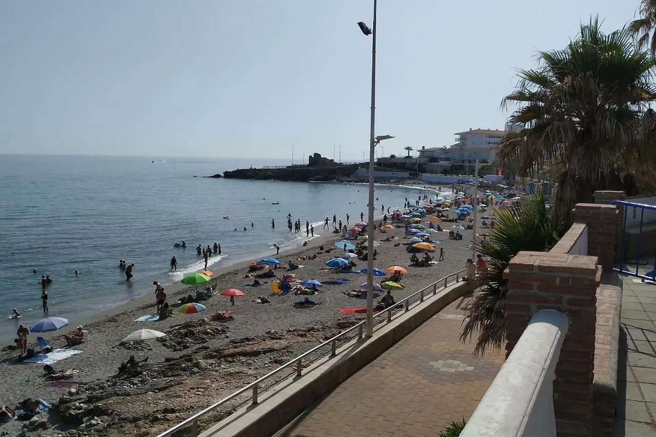 Nerja Gaviota Holidays Piscina Y Playa Apartment