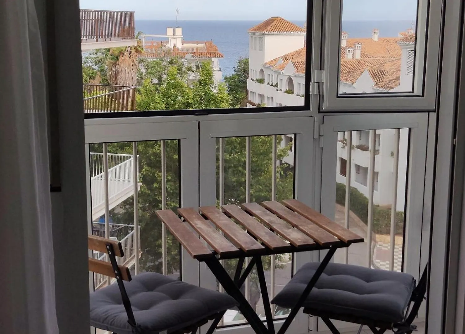 Apartment Nerja Gaviota Holidays Piscina Y Playa