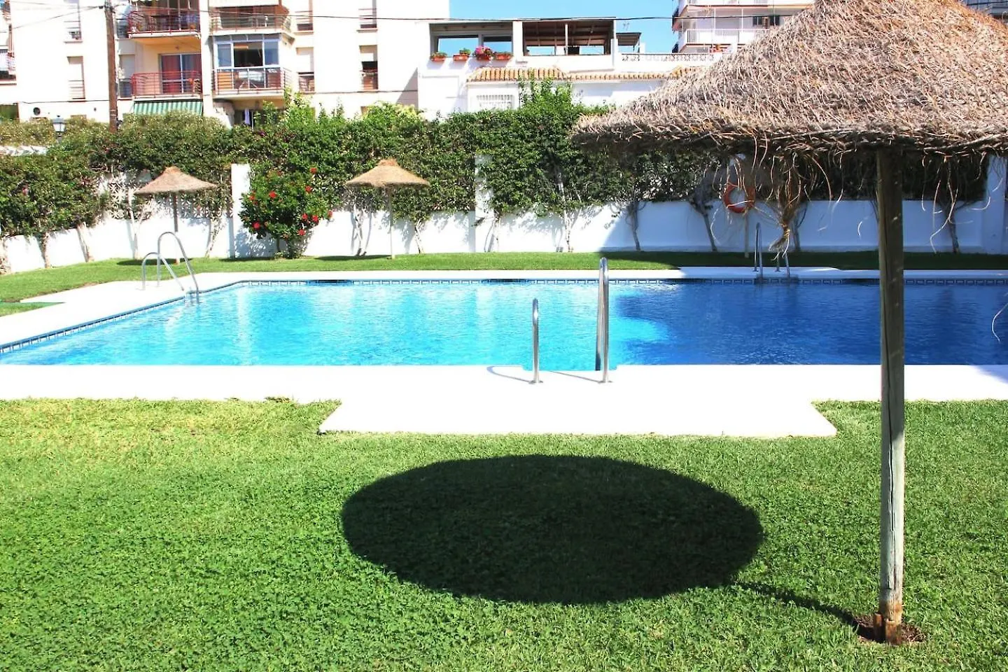 Apartment Nerja Gaviota Holidays Piscina Y Playa